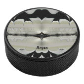 ARYAN to Shades of Black, White Tan to アイスホッケーパック (3/4)