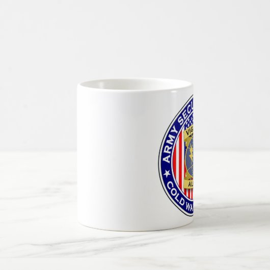 ASAの冷戦の獣医2 コーヒーマグカップ (中央)
