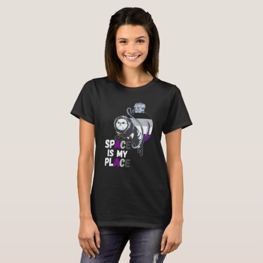 Asexual Astronaut Cat Retro Space Is My Place Ace  Tシャツ (正面フル)