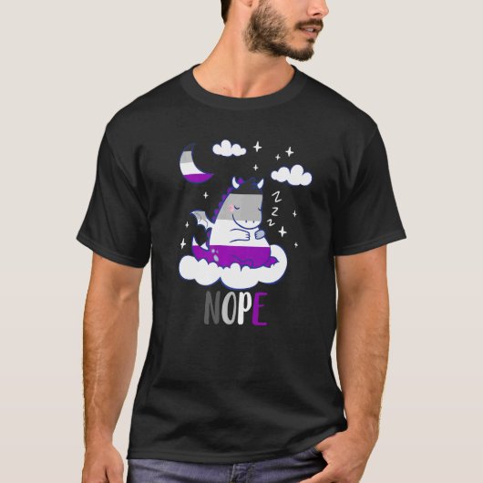 Asexual Cute Dragon Nope Ace Sleep Night LGBQA Ase Tシャツ (正面)