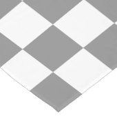 Ash Grey White Checkered Check Pattern ショートテーブルランナー (コーナー)