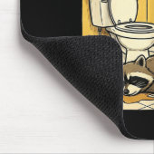 Ashland Liquor Bandit Raccoon Funny  マウスパッド (コーナー)