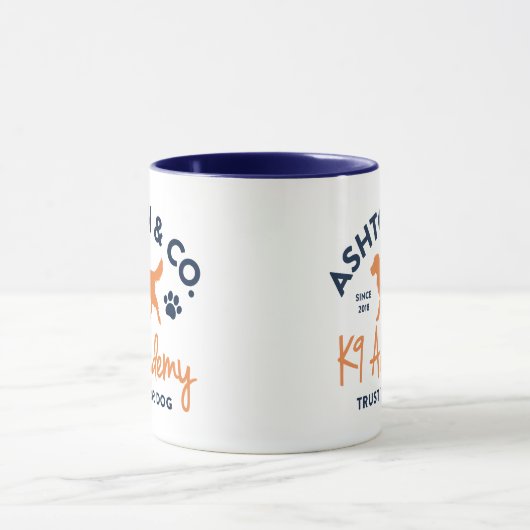 Ashton & Co. K9 Academy 11 oz. 2c. Dark Blue Logo マグカップ (中央)