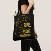ASL Banana Design - Ripe, Peeled, Unbothered   トートバッグ (クローズアップ)