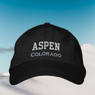 Aspen Colorado ski winter vacation outfit 刺繍入りキャップ