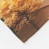 Assemblage 03：オレンジ山脈 フリースブランケット (角)