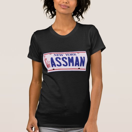 Assmanニューヨークのナンバープレートプロダクト Tシャツ (正面)