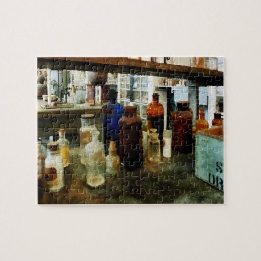 Assorted Chemicals in Bottles ジグソーパズル (横)