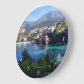 Assos - Kefalonia ラージ壁時計 (傾斜)