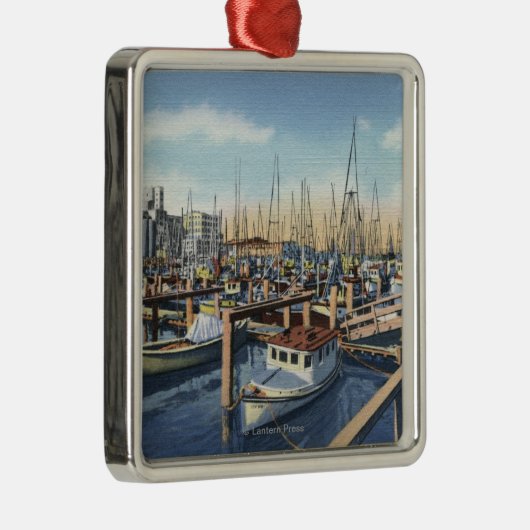 Astoria、オレゴン-港の漁船隊 メタルオーナメント (右)