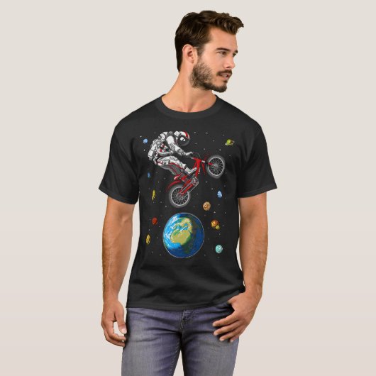 Astronaut Bicycle Jumping Tシャツ (正面フル)