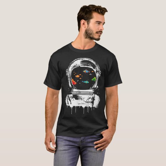 Astronaut Helmet Ocean Surreal Design Tシャツ (正面フル)