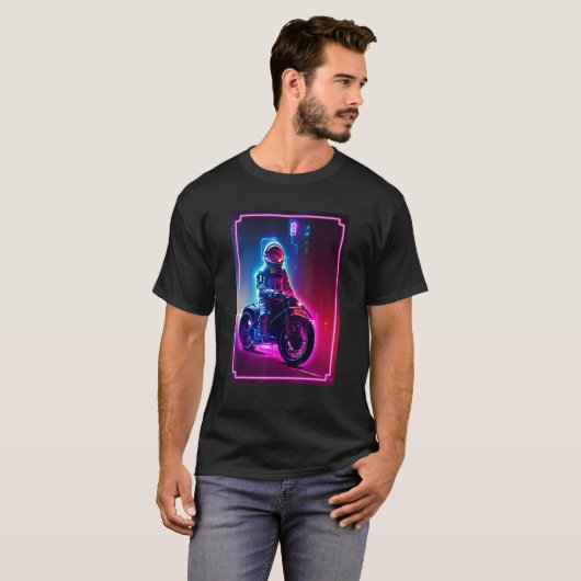Astronaut On A Motorcycle   Space and Science Fict Tシャツ (正面フル)