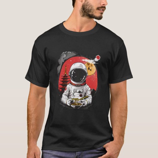 Astronaut Ramen Space Astronaut Eating Ramen Pagod Tシャツ (正面)