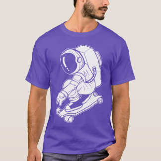 Astronaut Skateboard Athlete or Sports Lover Gift  Tシャツ