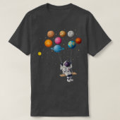 Astronaut Swinging Solar System Balloon Space Astr Tシャツ (デザイン正面)