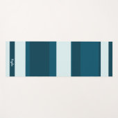 Asymmetric Stripes Horizontal Lines Sea Blue White ヨガマット (正面(横))