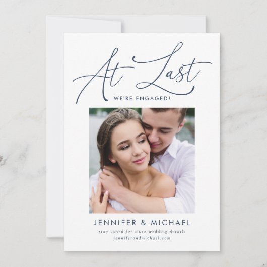 At Last Navy Script写真婚約発表 招待状 (正面)