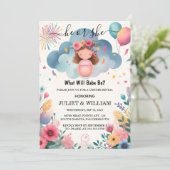 At StashおもしろいクラウドファミリースペインのGender Reveal 招待状 (スタンド正面)