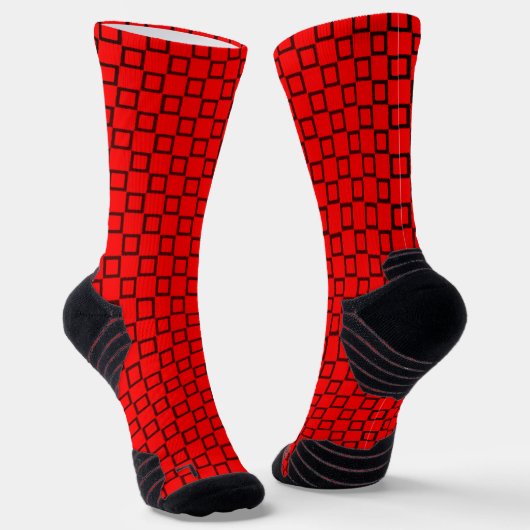 Athletic Crew Sock with Red Black Classic Design ソックス (傾斜あり)