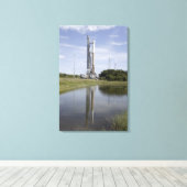 Atlas V/Centaurは打ち上げ会社に到着 キャンバスプリント (インサイチュ (ウッドフロア))