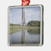 Atlas V/Centaurは打ち上げ会社に到着 メタルオーナメント (左)