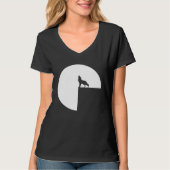 Atmospheric Wolf Howling at the Full Moon  1 Tシャツ (正面)