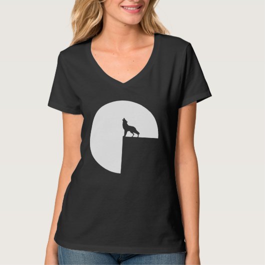 Atmospheric Wolf Howling at the Full Moon  1 Tシャツ (正面)
