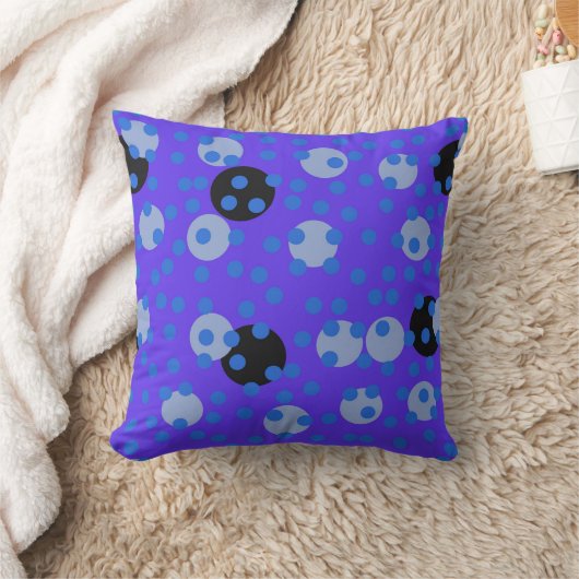 Atomic Blueberry - Retro Polka Dot Dream   クッション (ブランケット)