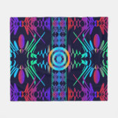 Attentive Eye to all Trends フリースブランケット (正面(横))