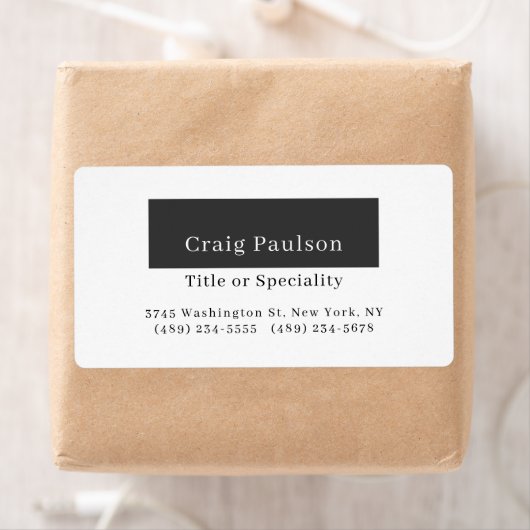 Attractive Simple Black White Professional Modern ラベル (インサイチュ)