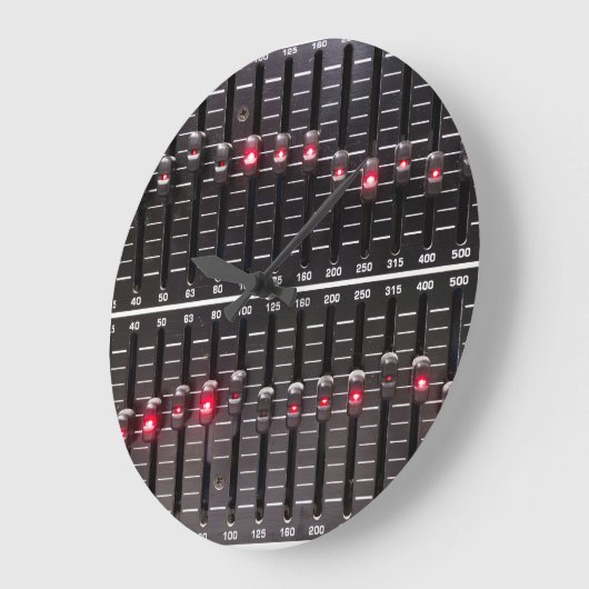 Audio Realm: Sound Studio Essentials ラージ壁時計 (傾斜)