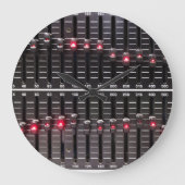 Audio Realm: Sound Studio Essentials ラージ壁時計 (正面)