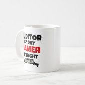 Auditor by Day Gamer by Night コーヒーマグカップ (正面左)