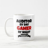 Auditor by Day Gamer by Night コーヒーマグカップ (左)