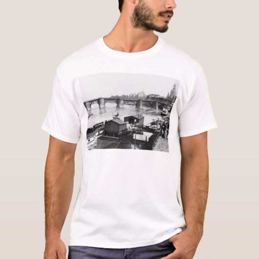 Augustus橋、ドレスデン、c.1910 Tシャツ (正面)