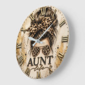 Aunt Life Leopard Print Messy Bun Cheetah ラージ壁時計 (傾斜)