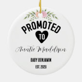 Auntieベビー名にパーソナライズされた昇格 セラミックオーナメント (裏面)