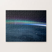 Aurora intersected with Earth's airglow from space ジグソーパズル (横)