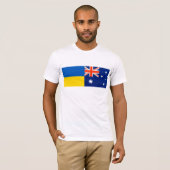 Australian I stand with Ukraine. AUS and UKR flags Tシャツ (正面フル)
