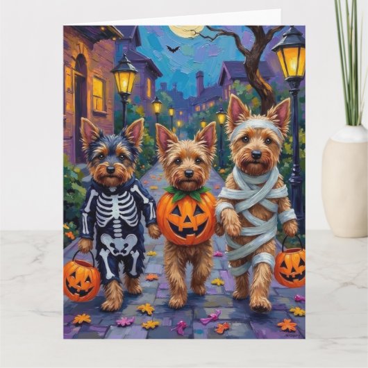 Australian Terrier Trick-or-Treating in Halloween カード (正面)