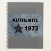 Authentic 1973ヴィンテージ誕生日グランジと星 プランナー手帳 (正面)