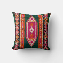 Authentic Kilim Pillowsでインテリアを高める