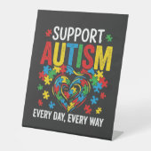 Autism awareness 台座サイン (正面)