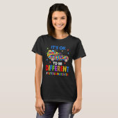 Autism Awareness Acceptance Boy Kid Its Ok To Be D Tシャツ (正面フル)
