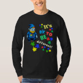 Autism Awareness Acceptance Gnome Its Ok To Be Dif Tシャツ (正面)