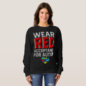 Autism Awareness April Wear Red Acceptance for Aut スウェットシャツ (正面フル)