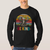 Autism Awareness Be Kind Tシャツ (正面)