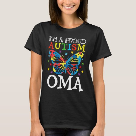 Autism Awareness Butterfly I'm a Proud Autism Oma Tシャツ (正面)