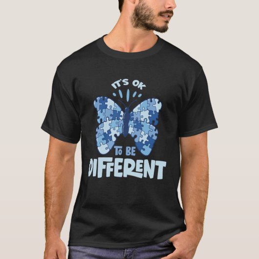 Autism Awareness Butterfly Proud Parents of Autist Tシャツ (正面)